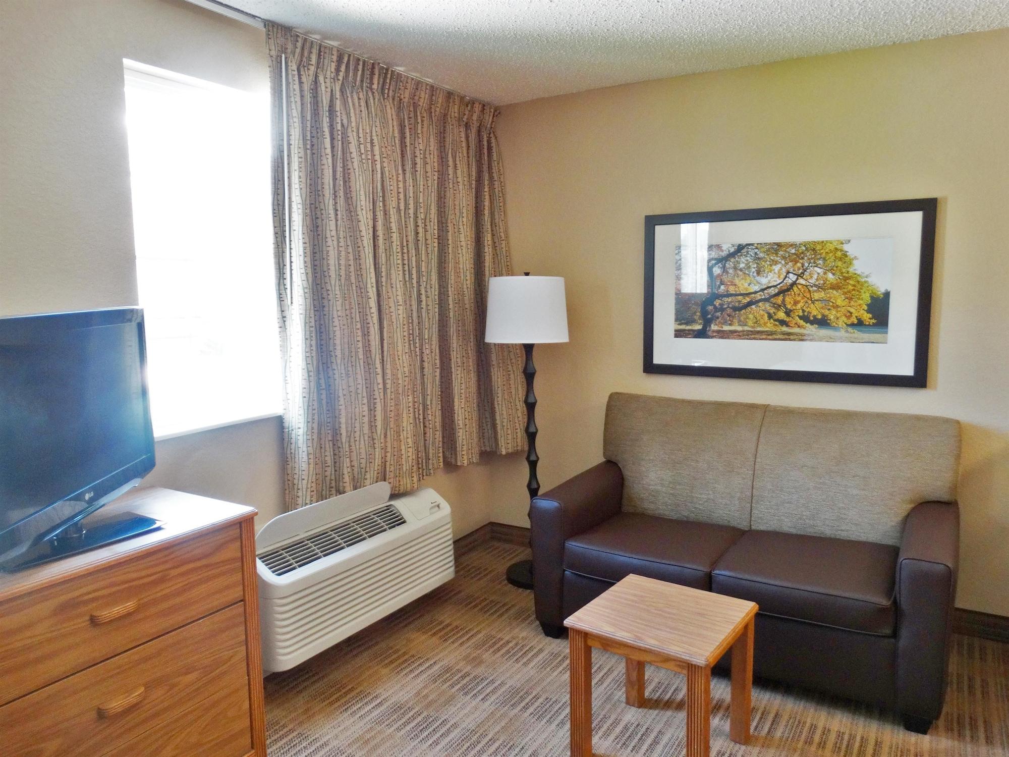 Extended Stay America Select Suites - Jacksonville Salisbury Rd Southpoint Exterior photo